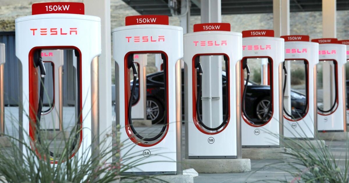 Tesla Charging Stations in the USA: A Complete Guide for EV Drivers