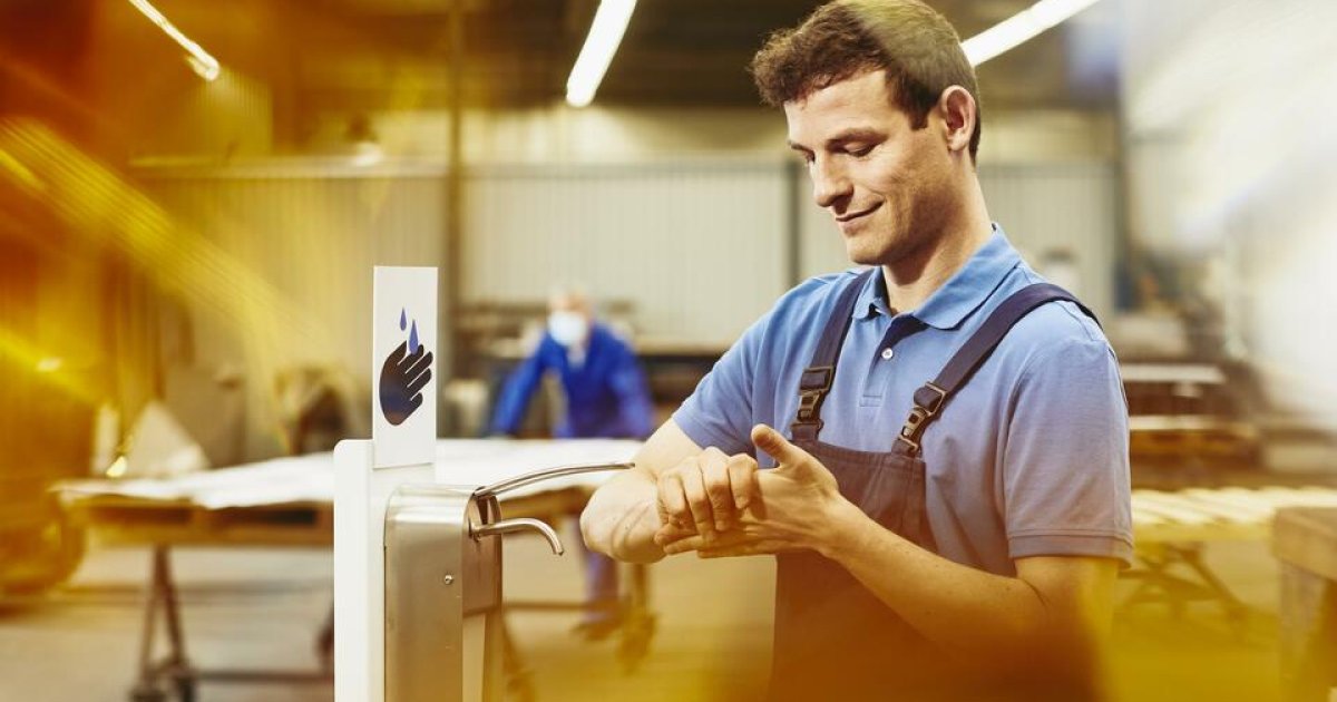 Roofing, Siding, and Window Installation Jobs: A Practical Guide for U.S. Job Seekers