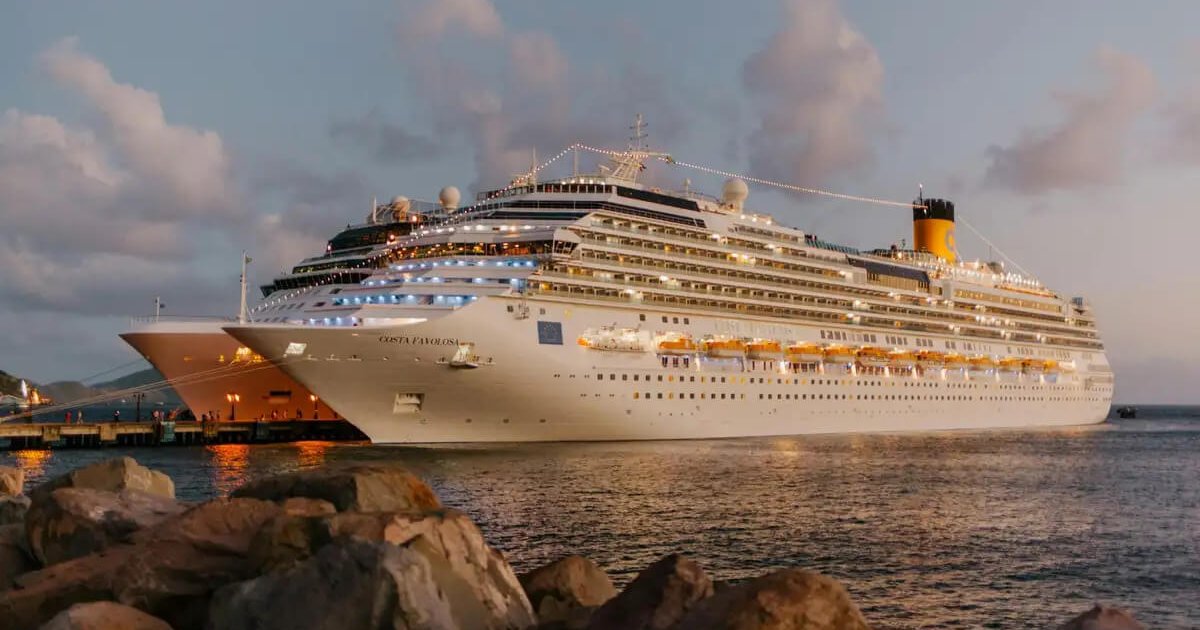 Cruise Packing Checklist for Luxury Travelers: What to Bring for an Effortless Voyage