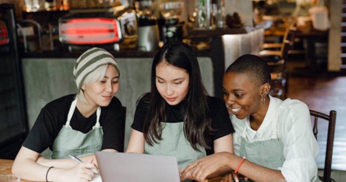 No Experience Jobs in 2025: Your Guide to Starting a Career with Confidence