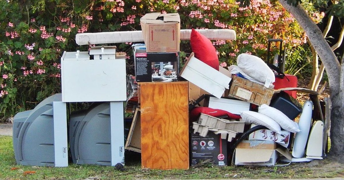 Senior Guide to Safe and Stress-Free Junk Removal Services
