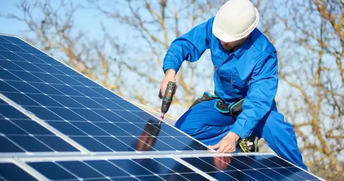 Finding Local Solar Installers and Exploring Solar Installation Careers in the United States