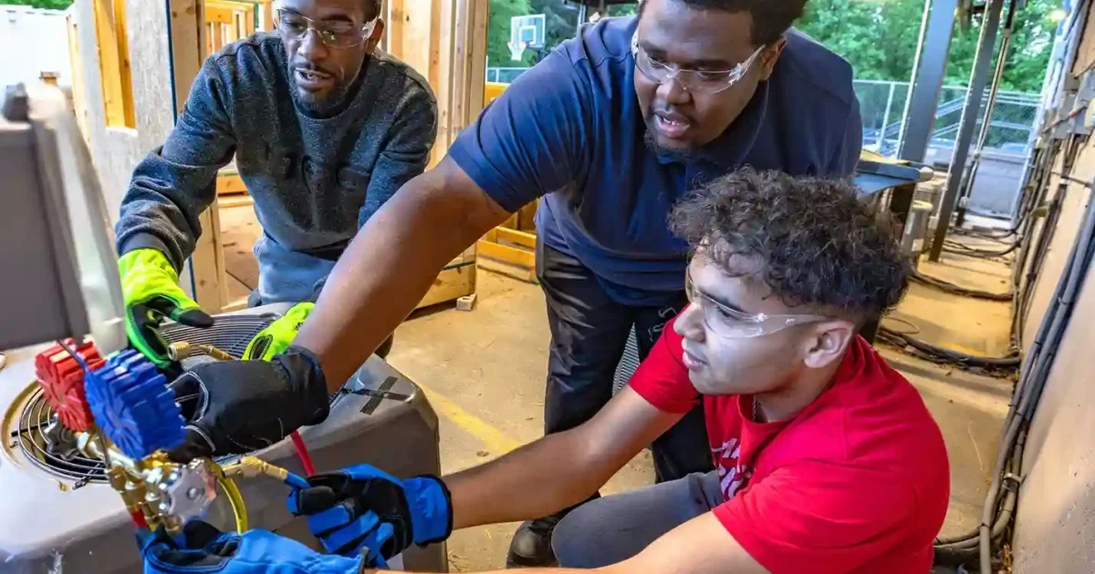 HVAC Paid Training Jobs in the USA: How Training Programs, Entry Paths, and Employer-Supported Options Typically Work