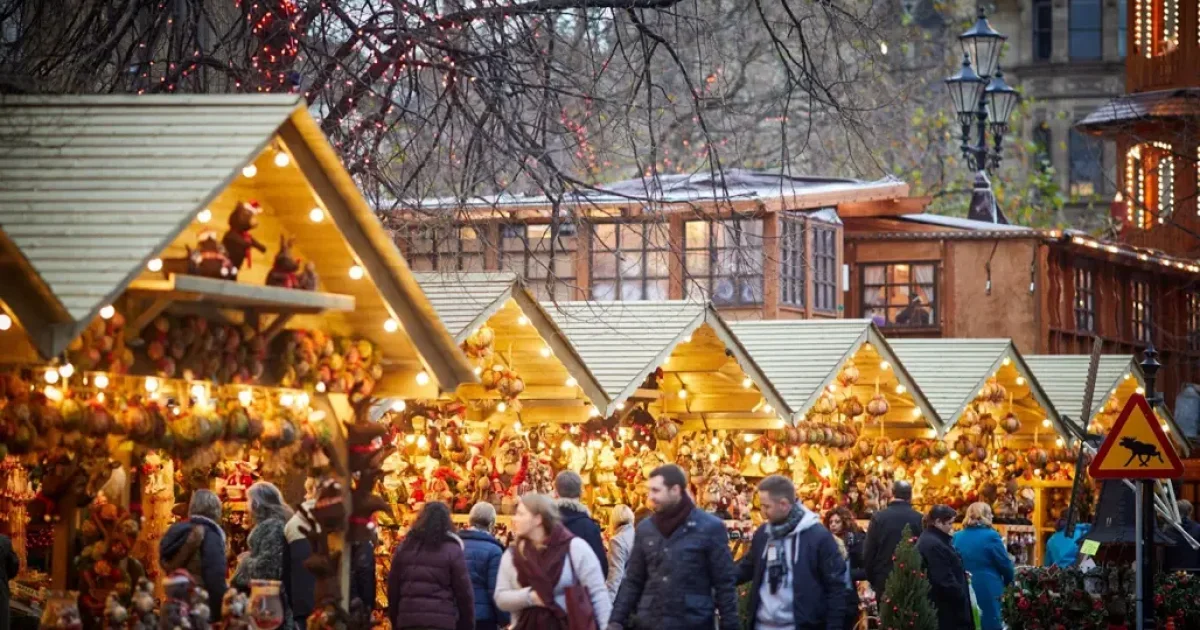 Festive Cheer Across the Nation: A Tour of America’s Beloved Christmas Markets