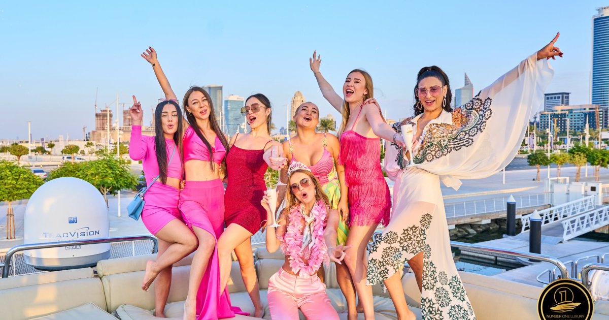 Birthday Yacht Rental Guide: How to Plan a Luxury Celebration on the Water