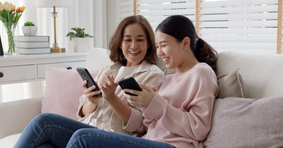 5 Best Cell Phone Plans of 2025: A Complete Guide