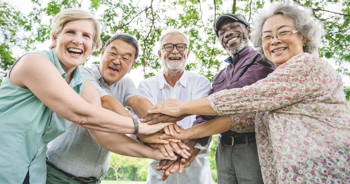 Medications for Seniors Guide: Safe and Informed Use in 2025