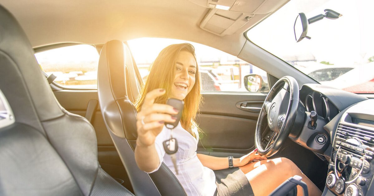 How to Buy a Car in the U.S. as a Foreigner (2025 Guide)