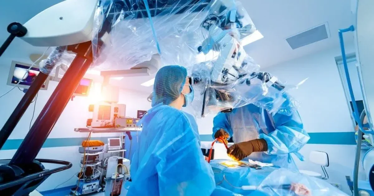 Best Spine Surgeons Guide: How to Research Spine Surgery Hospitals, Centers, and Clinics in the USA