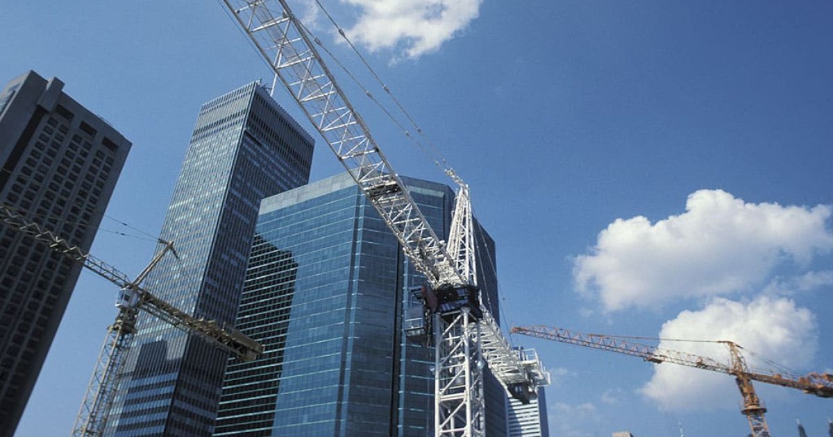 Finding Construction Jobs in Canada: Working with Concrete and General Contractors