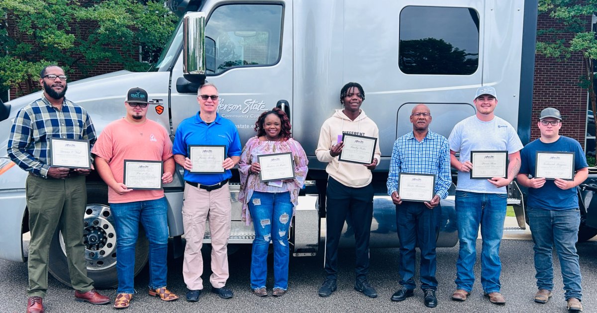 Company Paid CDL Training: A Practical Guide to Paid CDL Training Options in the U.S.