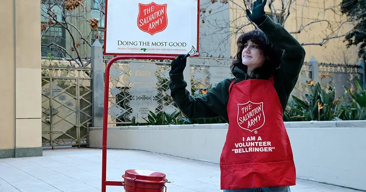 Salvation Army Christmas Help in the US (2025 Guide for Families Who Need Support and People Who Want to Give)