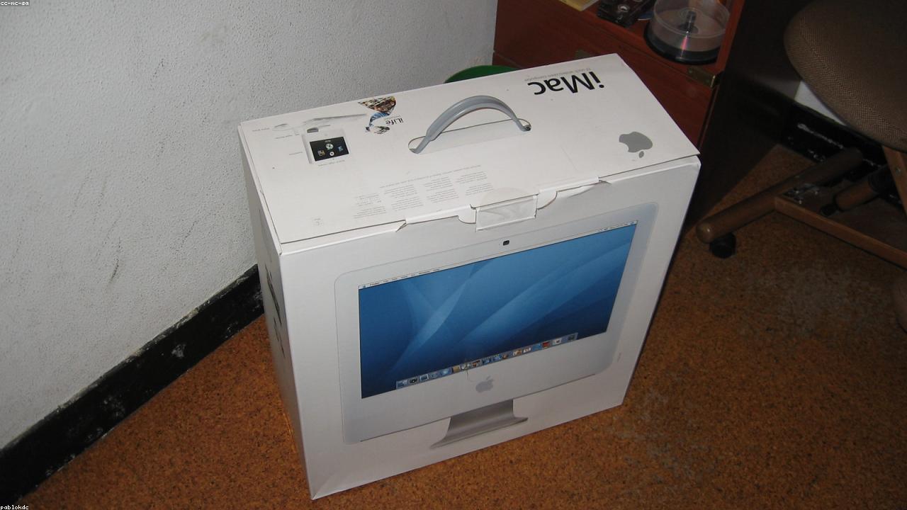 Inline editorial image for Why Clear Banking Explainers Build More Reader Trust Than Jargon.