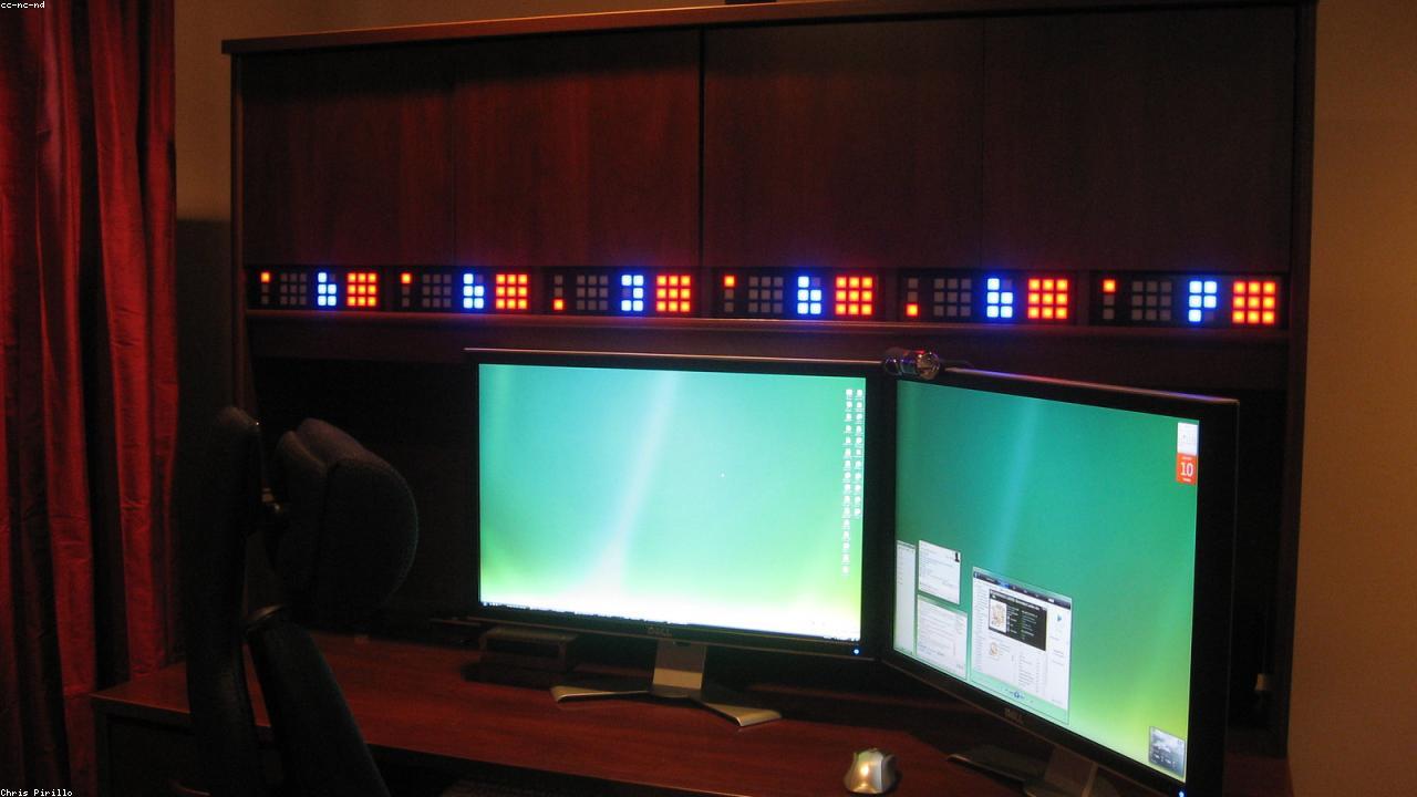 Inline editorial image showing a practical digital workspace.