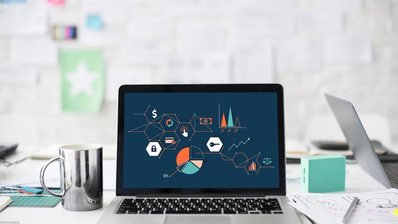 Inline editorial image showing a practical digital workspace.